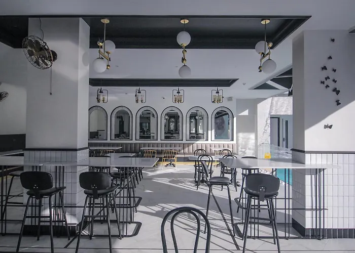 Ratri Hotel Phuket Old Town